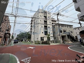 三軒茶屋2丁目戸建