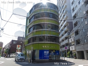 劇団東俳シャトル館