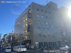 三井住友銀行都立大学駅前ビル