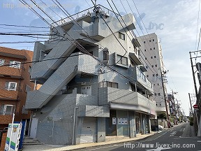 イーストヒルズ