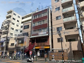 津知弥