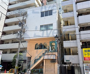 酒井