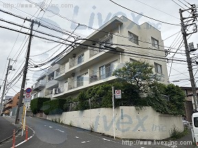 フロール氷川台