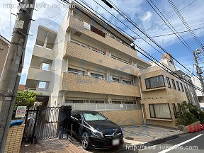 メゾン山中
