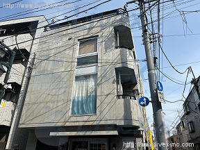 CHAX(チャックス)