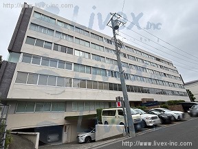 イワオアネックス新館