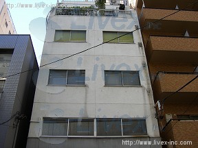 エムアイ