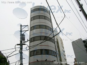 Qフラツツ