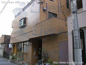 サンハイツ三好