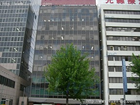 市ヶ谷安信