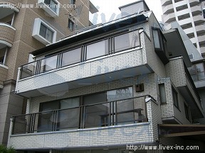 井上
