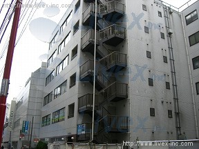 小川