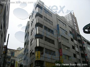 小池