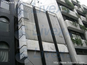 小池