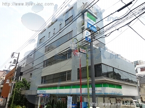 新宿石井