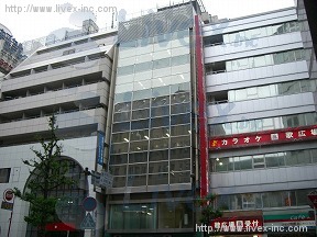 新宿地下駐車場サブナード