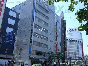 エキニア池袋