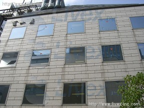 冨山房