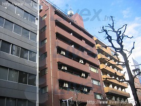 問川
