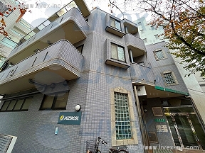 リズ哲学堂