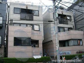 フラフト谷中