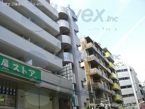 Tナカムラ