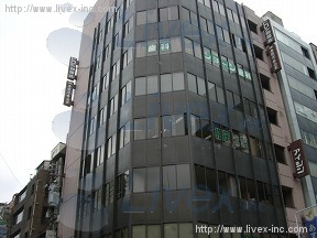 上野TS