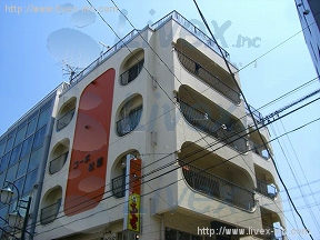 神宮前貸店舗