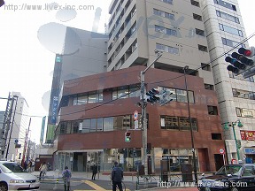 アクロス東新宿