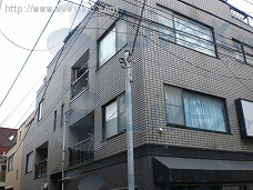 手塚コーポ
