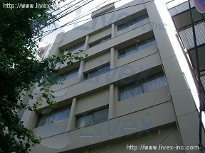 吉岡