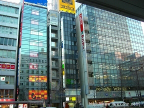 松勇八重洲