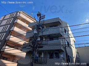 プリウス中野弥生町
