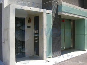 小池