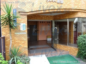 リレント新宿