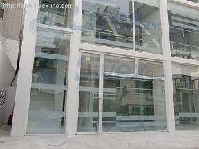 南青山3丁目店舗