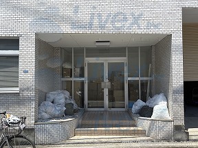 石井