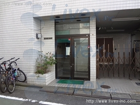 サンハイツアカサカ