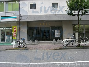 東亜