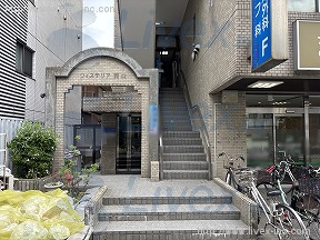 ウィステリア西口