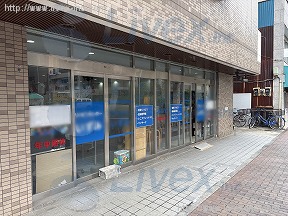 フロール川村