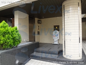 ロイヤルフラッツ