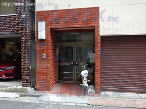 倉庫付事務所