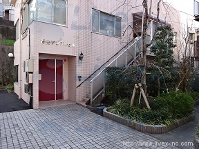 アンドー