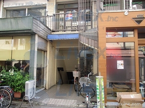 酒井