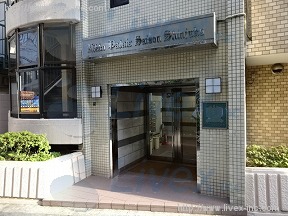 日興パレセゾン新宿