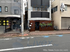 世田谷区粕谷4丁目店舗住宅