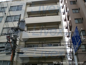 林1号館