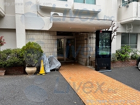 葵マンション