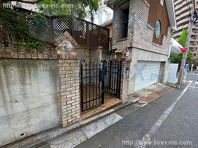 東和白金台ハウス